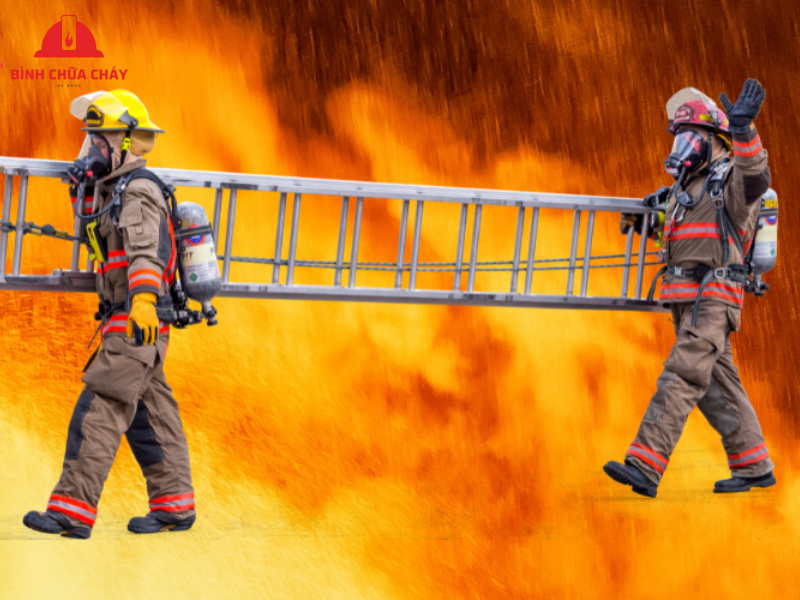 dụng cụ của lính cứu